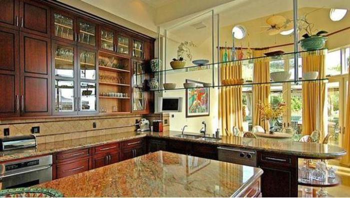 NBA yıldızının başı porno şirketiyle dertte