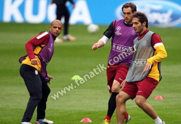 Madridden Sarı Kırmızı kareler