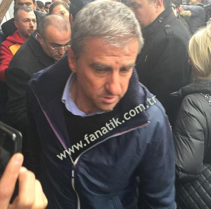 Umut Bulutun babası Kemal Bulutun cenazesinden kareler...