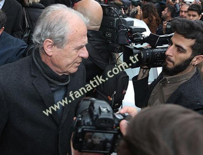 Umut Bulutun babası Kemal Bulutun cenazesinden kareler...