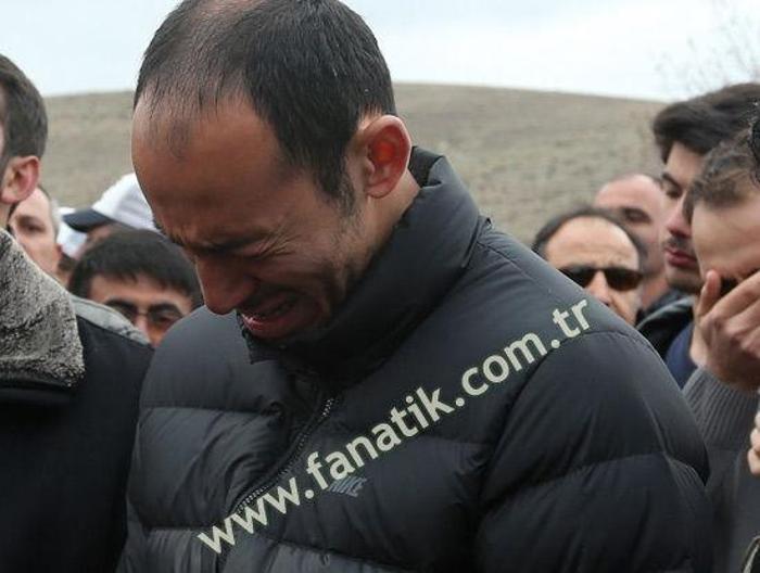 Umut Bulutun babası Kemal Bulutun cenazesinden kareler...