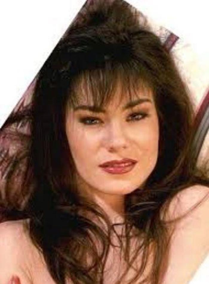 Porno yıldızlarıyla birlikte olan 21 sporcu
