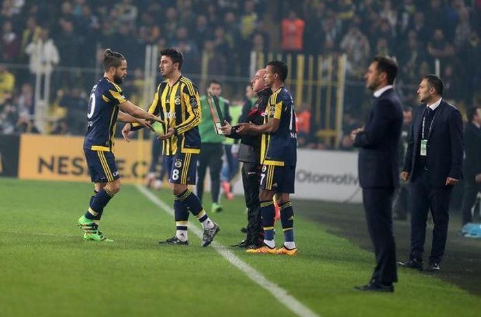 Vitor Pereira, Diego ve Ozan arasında kararsız...