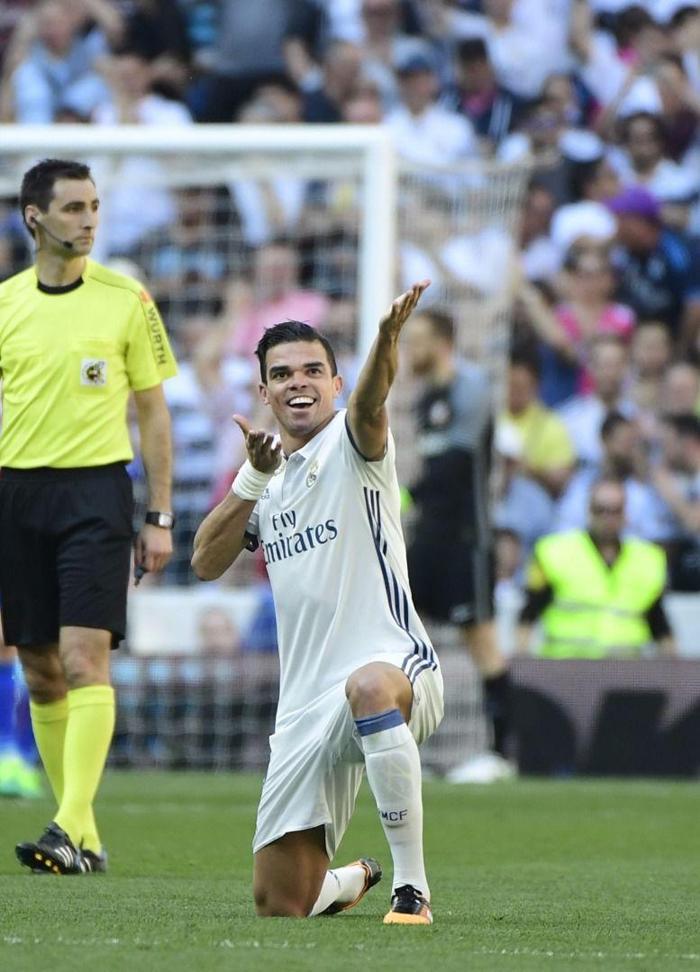 Galatasaray Real Madridli Pepe için kolları sıvadı
