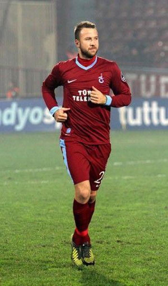 GİRAY KAÇAR