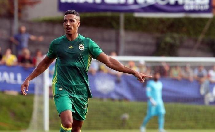 Ünlü futbolcuların boyları Sizce hangisi daha uzun