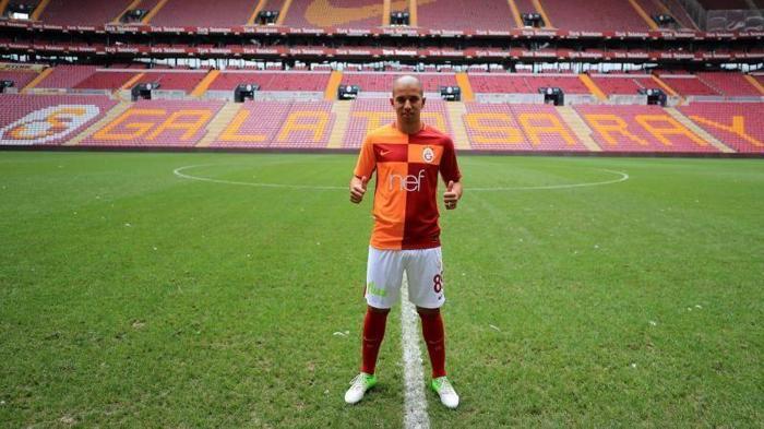 Ünlü futbolcuların boyları Sizce hangisi daha uzun