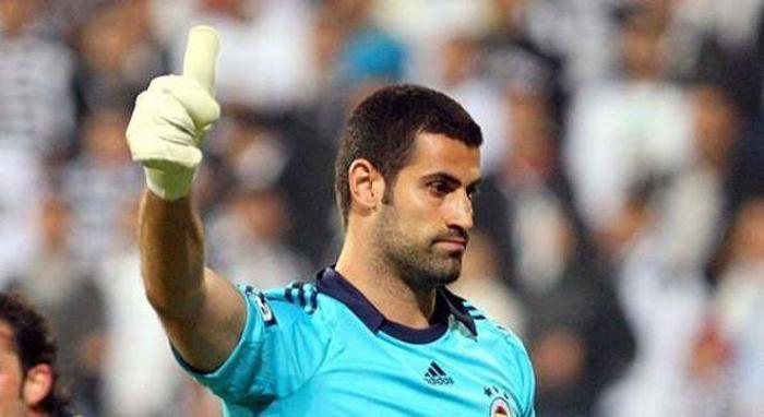 Ünlü futbolcuların boyları Sizce hangisi daha uzun