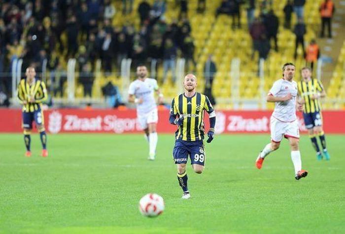 Ünlü futbolcuların boyları Sizce hangisi daha uzun