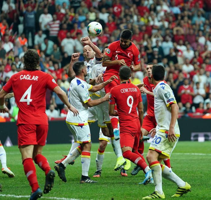 Türkiye-Andorra maçından kareler