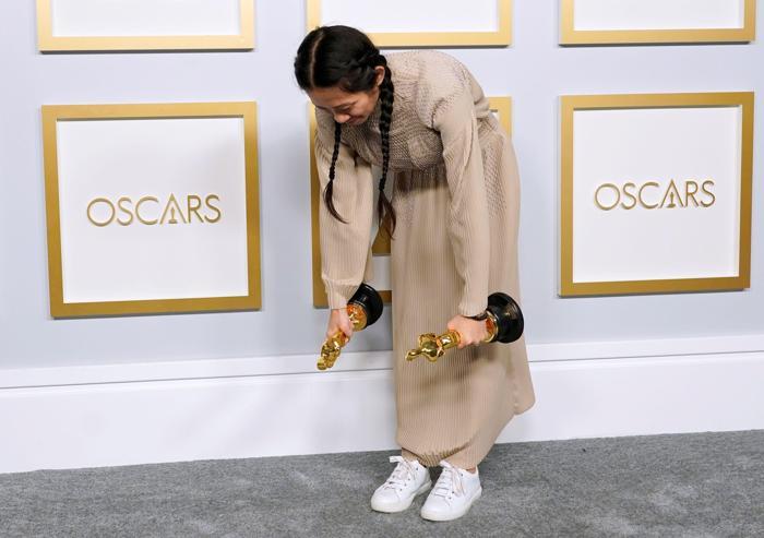 Oscar 2021in kazananları belli oldu Oscarda ödülleri Nomadland ve Mank topladı