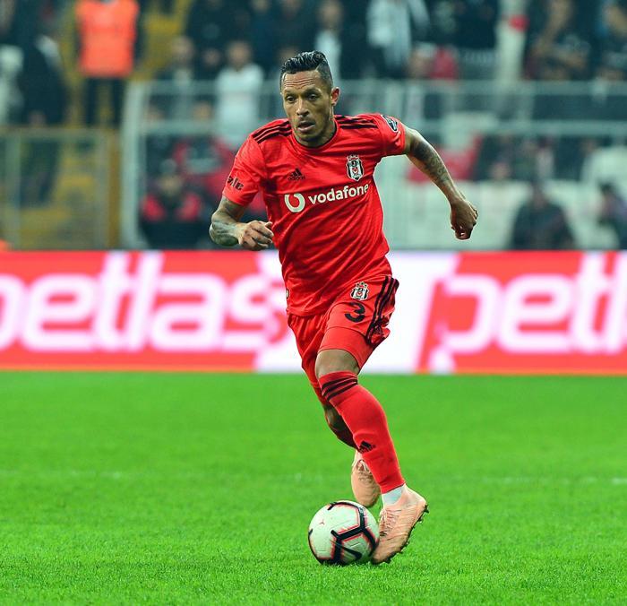 Cüneyt Çakır uyardı (Deniz Çoban)