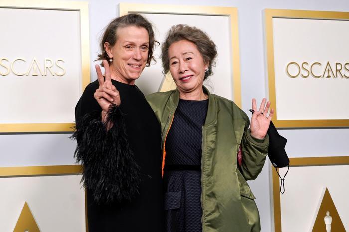Oscar 2021in kazananları belli oldu Oscarda ödülleri Nomadland ve Mank topladı