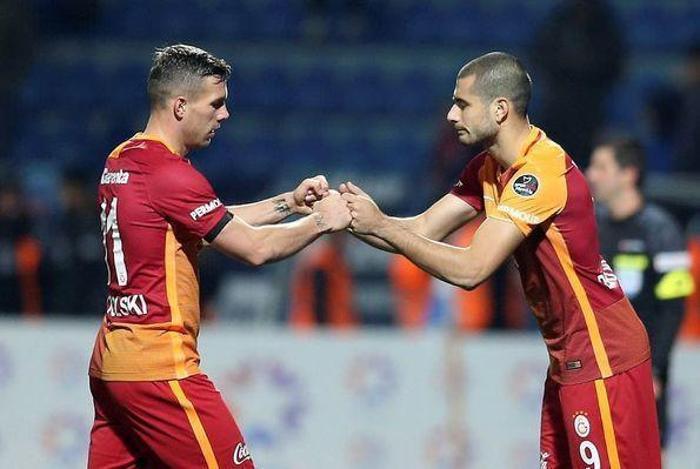 Ünlü futbolcuların boyları Sizce hangisi daha uzun