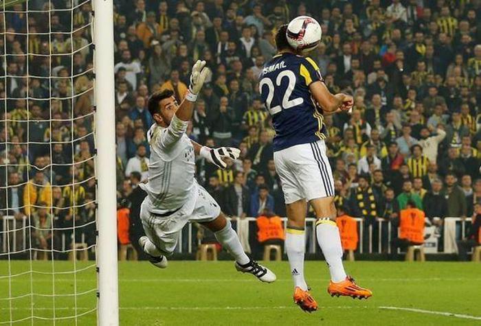 Ünlü futbolcuların boyları Sizce hangisi daha uzun
