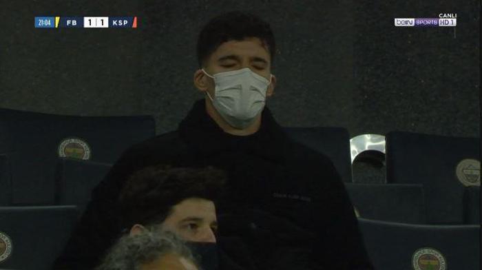 Fenerbahçede Harun Tekinin büyük hatası sonra Altay Bayındır yıkıldı İşte o anlar