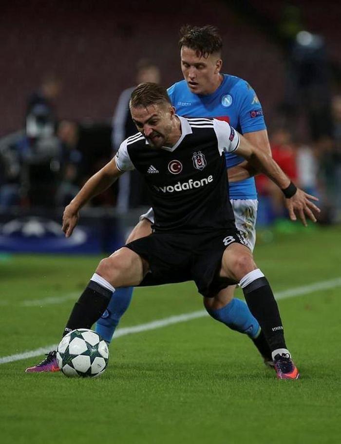 Ünlü futbolcuların boyları Sizce hangisi daha uzun
