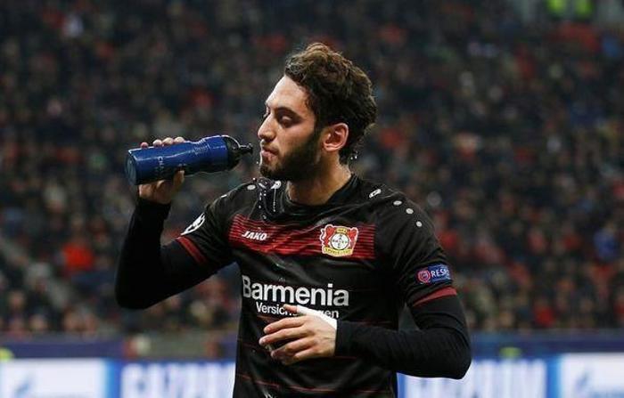Ünlü futbolcuların boyları Sizce hangisi daha uzun