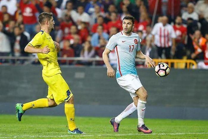 Ünlü futbolcuların boyları Sizce hangisi daha uzun