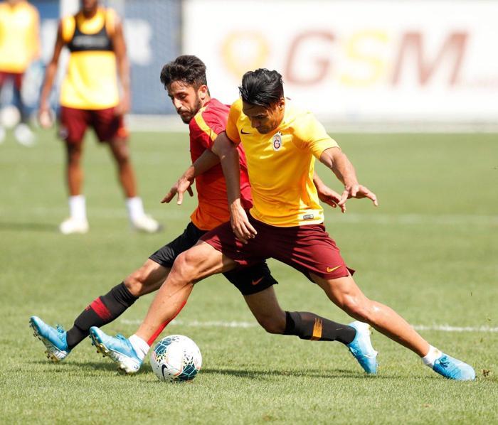 Falcao Galatasaray idmanında şov yaptı İki gol birden...