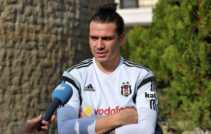 Ünlü futbolcuların boyları Sizce hangisi daha uzun
