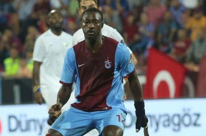Ünlü futbolcuların boyları Sizce hangisi daha uzun