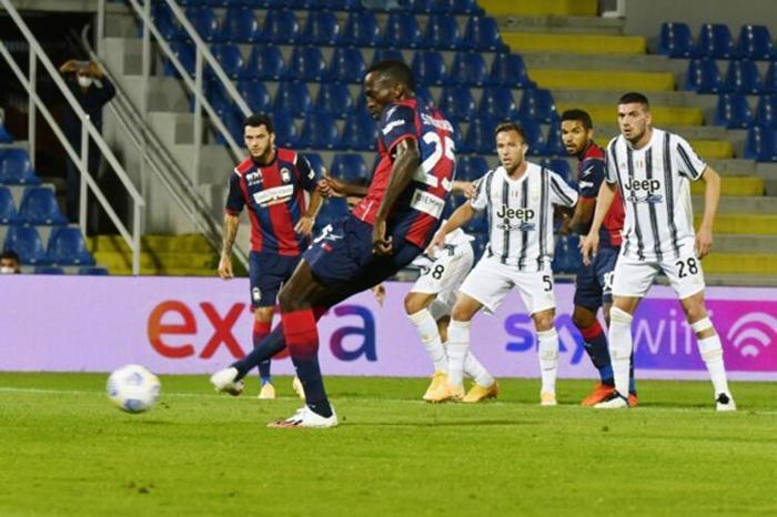 Juventus berabere kaldı, Merih Demiral çılgına döndü Hakeme Türkçe tepki
