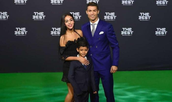 Cristiano Ronaldonun kendine ait markaları