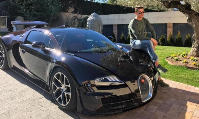 Cristiano Ronaldonun kendine ait markaları