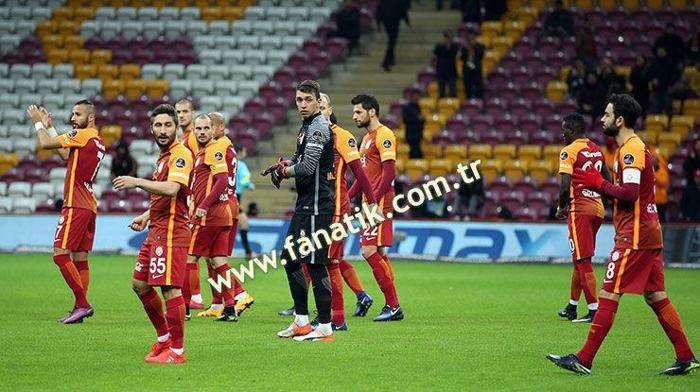 Galatasaray-Alanyaspor maçından kareler;