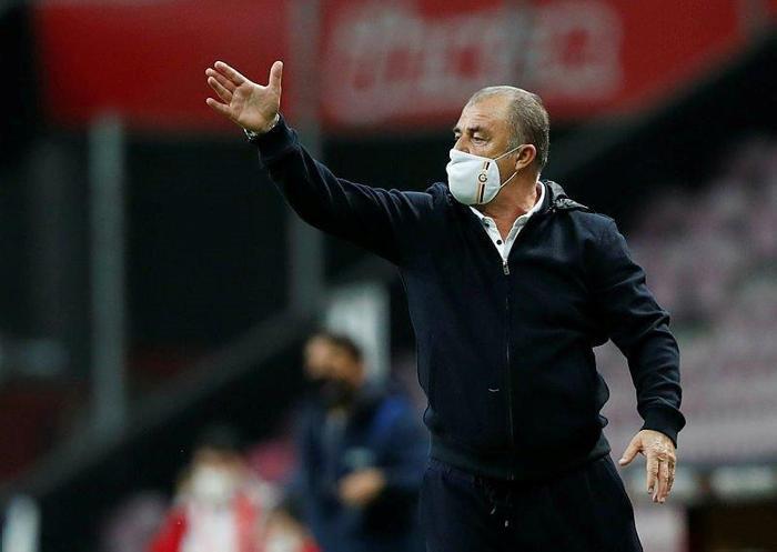 Son dakika: Yıldız futbolcudan Galatasaray - Trabzonspor maçında Terime isyan