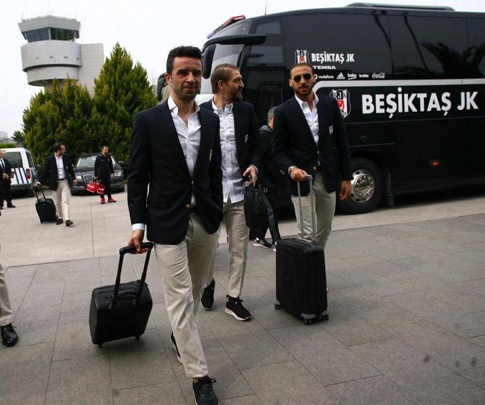 Beşiktaş, Fransaya gitti