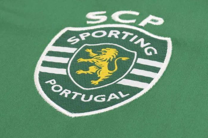 34) Sporting Lizbon