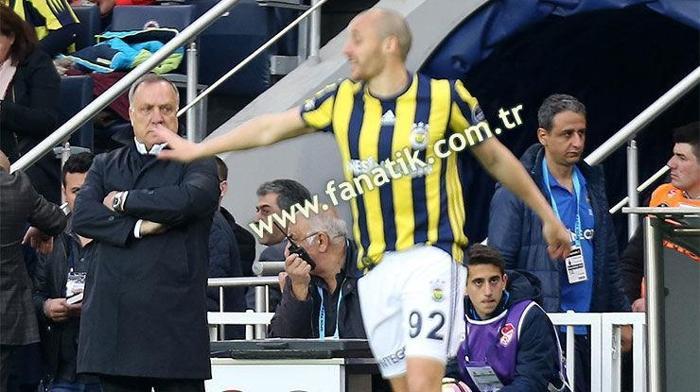 Fenerbahçe-Akhisar Belediyespor maçından kareler