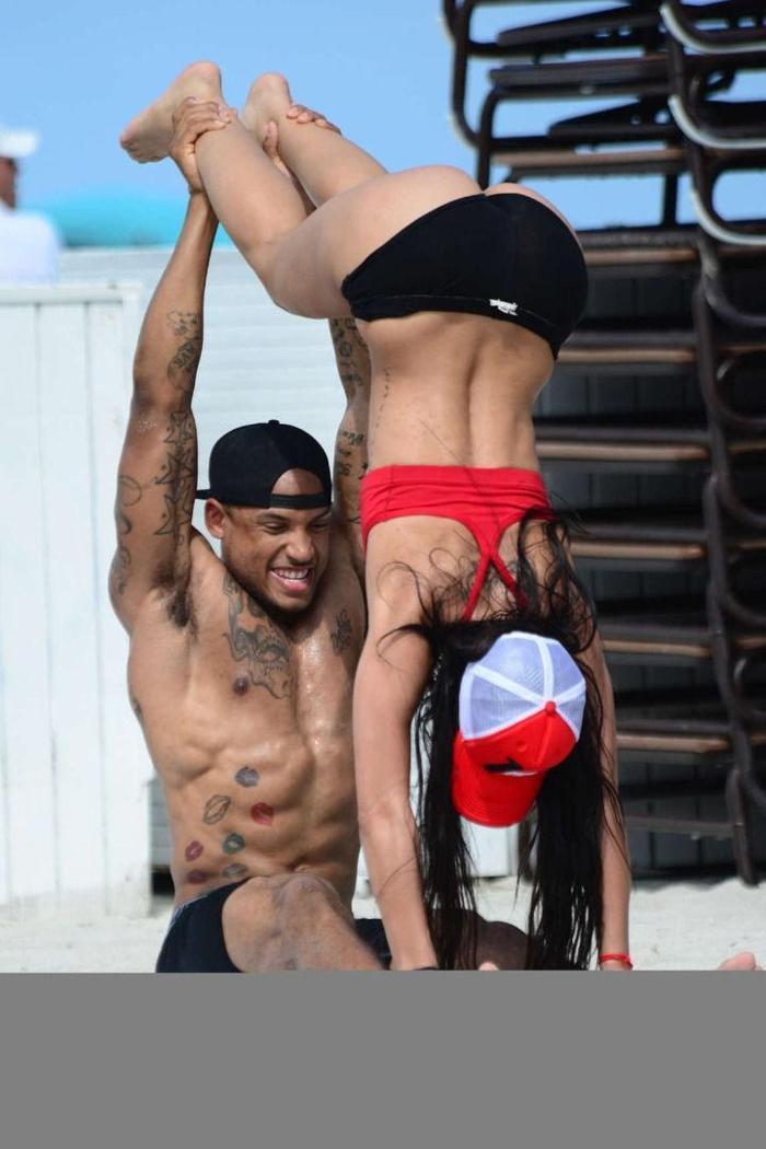 Almanyanın Kim Kardashianı Metisha Schaefer Miamide