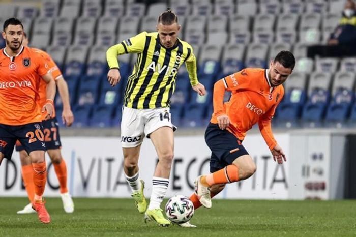 Son dakika - Fenerbahçede sürpriz teknik adam kararı