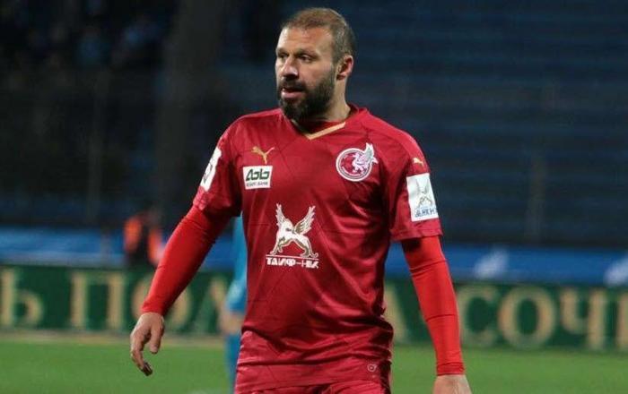 GÖKDENİZ KARADENİZ - Forma giydiği takımlar: Rubin Kazan