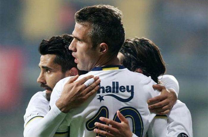 Fenerbahçe bombayı patlattı