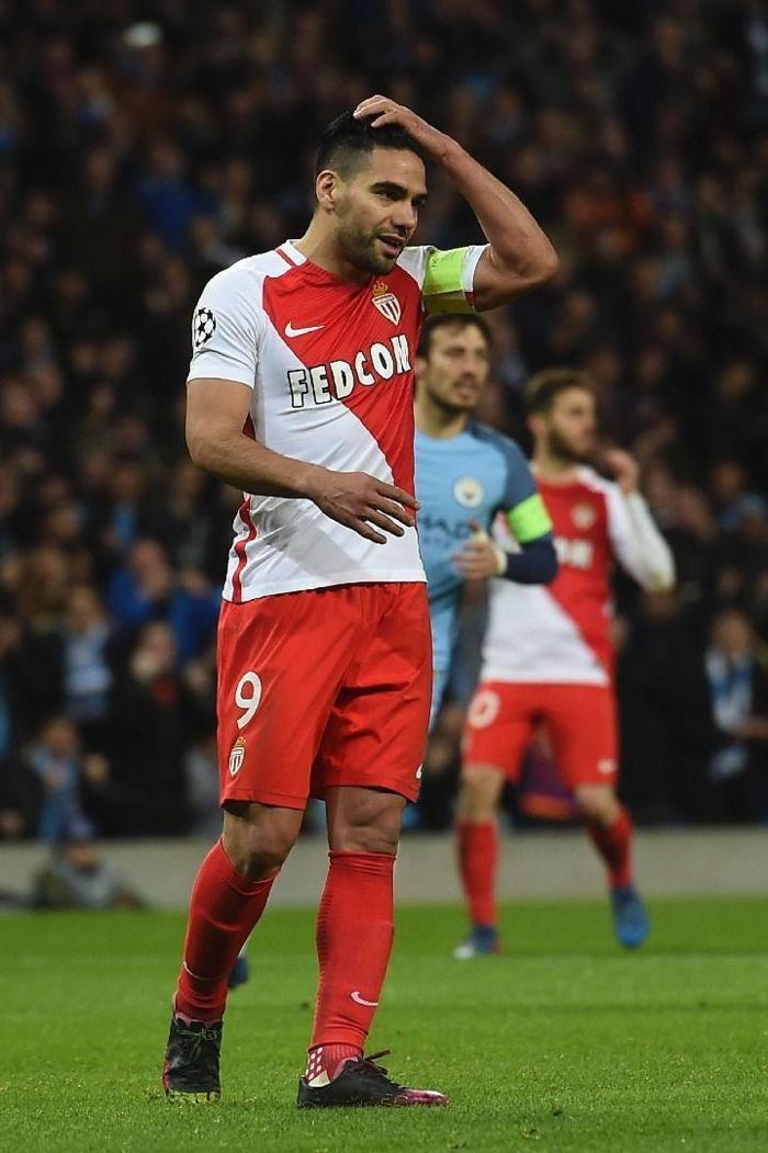 Falcao kimdir