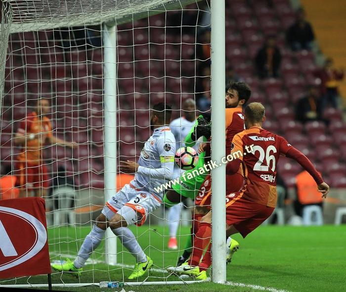 Galatasaray - Adanaspor maçından kareler