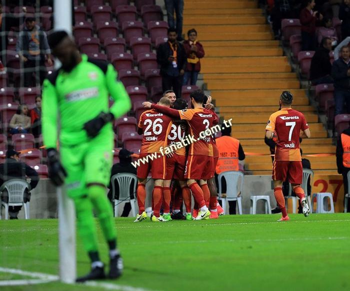 Galatasaray - Adanaspor maçından kareler