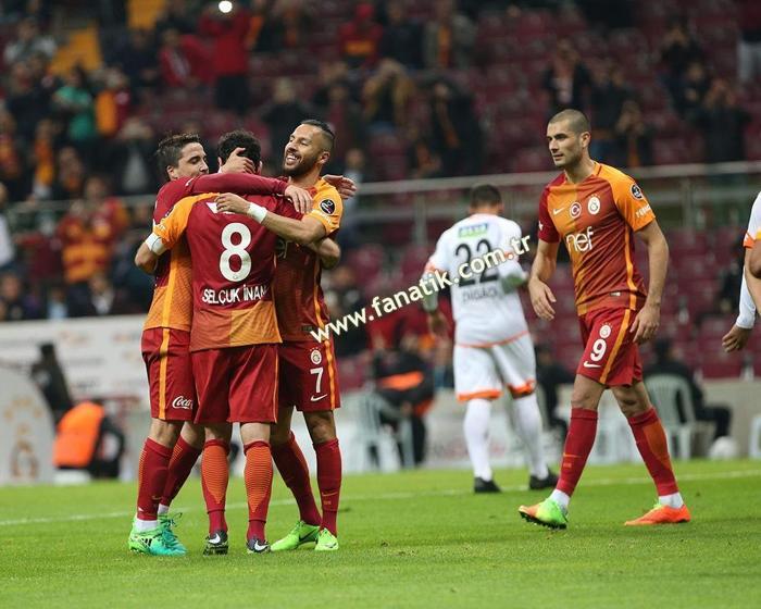 Galatasaray - Adanaspor maçından kareler