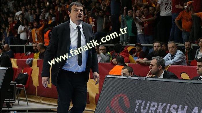 Taraftarlar ile Ergin Ataman arasında gerilim
