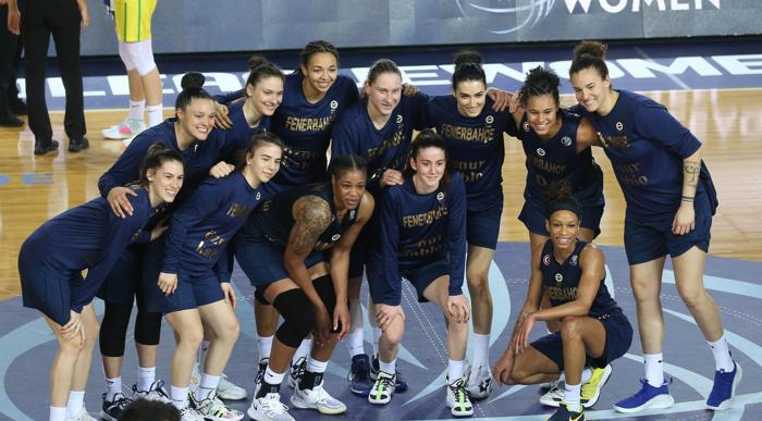 Sopronu mağlup eden Fenerbahçe, Kadınlar EuroLeaguede üçüncü oldu