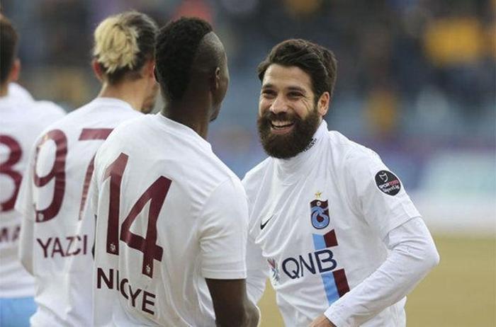 Olcay Şahandan sonra bir Beşiktaşlı daha Trabzonspordan olay teklif...
