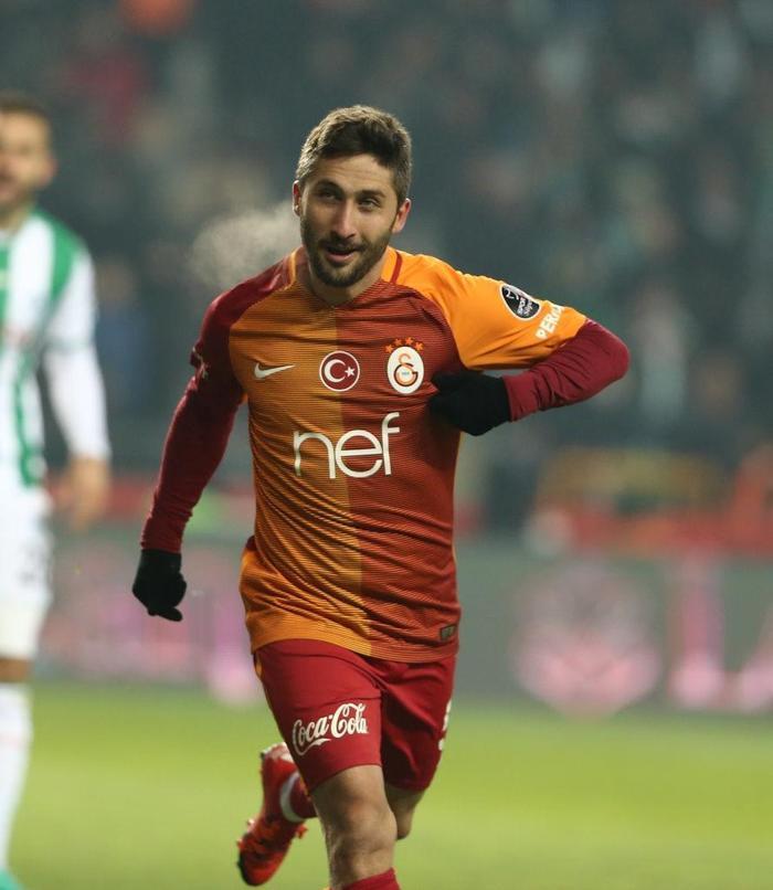 Sabri Sarıoğlunun 11inde Selçuk İnan yok