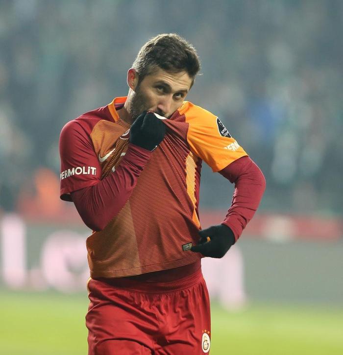 Sabri Sarıoğlunun 11inde Selçuk İnan yok