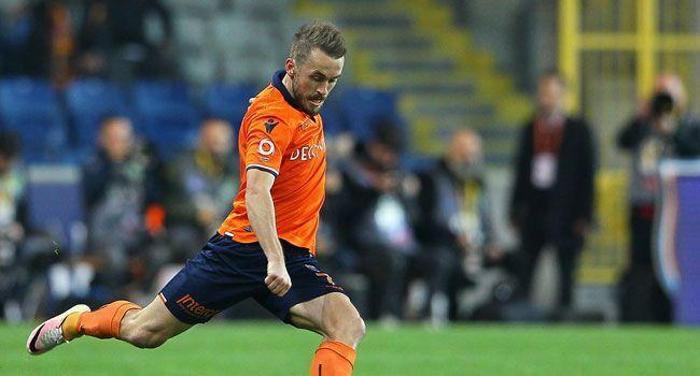 Transferde son dakika: Visca Fenerbahçenin kapısından döndü