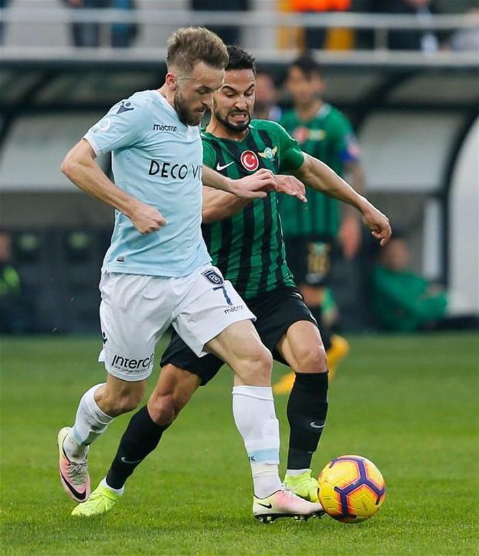 Transferde son dakika: Visca Fenerbahçenin kapısından döndü