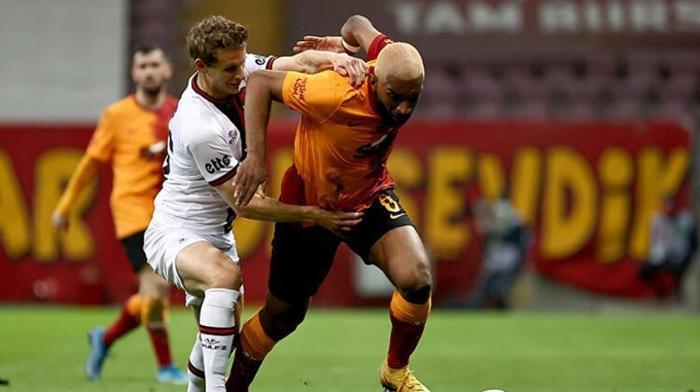 Galatasaray transferde atağa kalktı Ayrılık sonrası ilk transfer belli oldu...